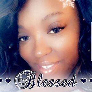 Meet your Posher, Yana maes